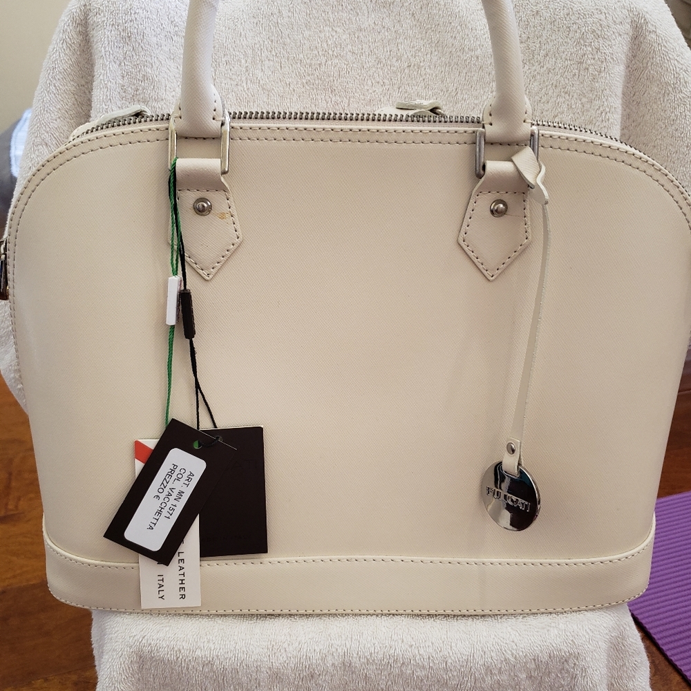 Bags - Picture 5 of 5